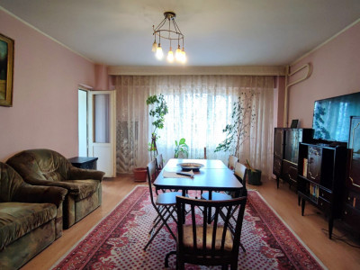 Apartament 3 camere de vanzare in zona Cora Bratianu (Supernova)
