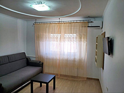 Garsoniera mobilata de vanzare in Navodari in zona Penny