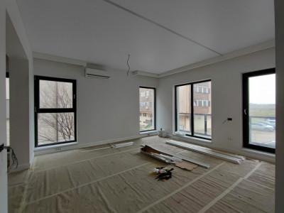 Apartament cu 2 camere si loc parcare de vanzare in Tomis Plus